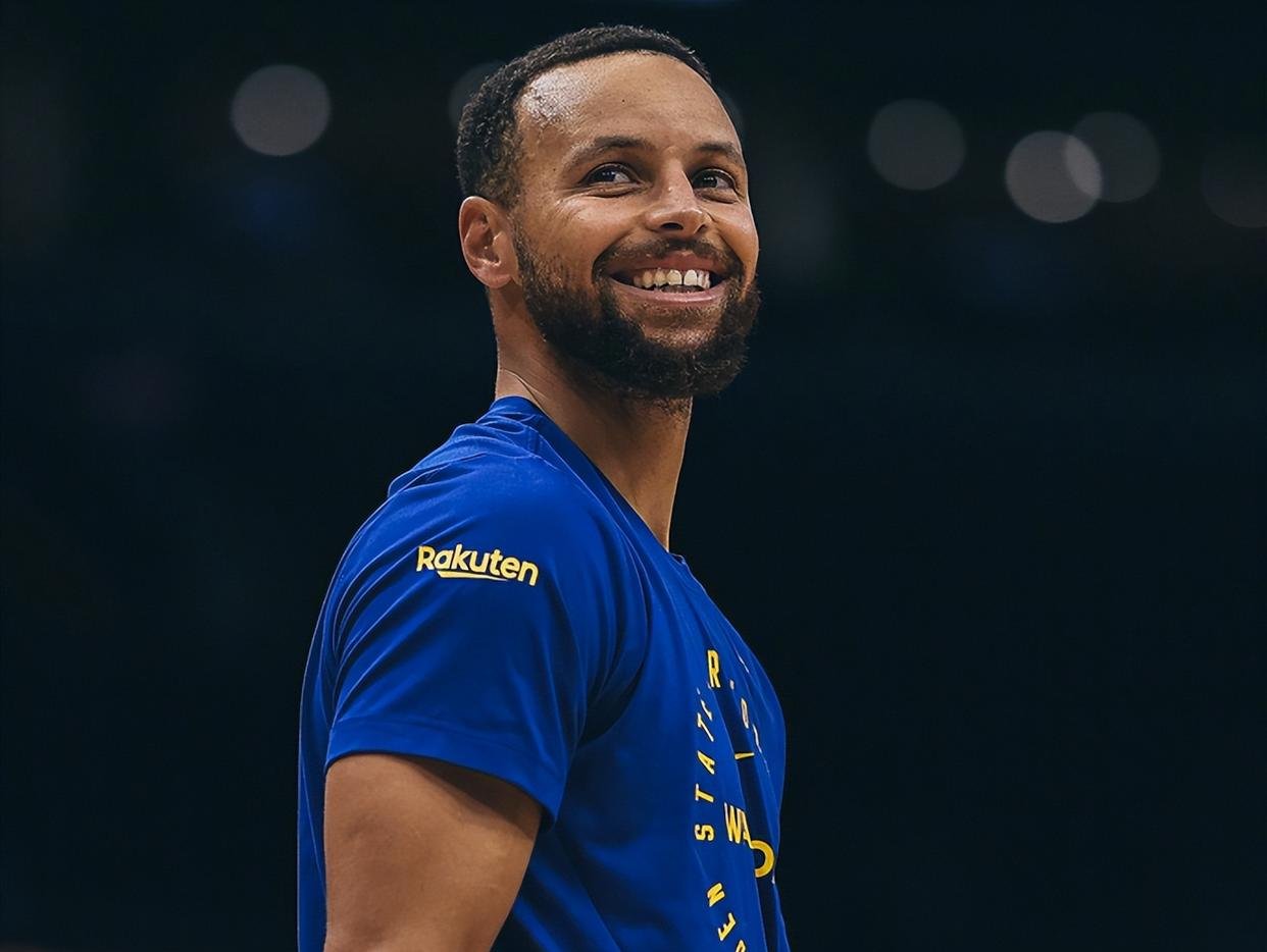 爱游戏正版平台-包含丹佛掘金训练开放日，集结日官宣签约引欢呼，NBA常规赛在即，数据趋势出现新变化的词条