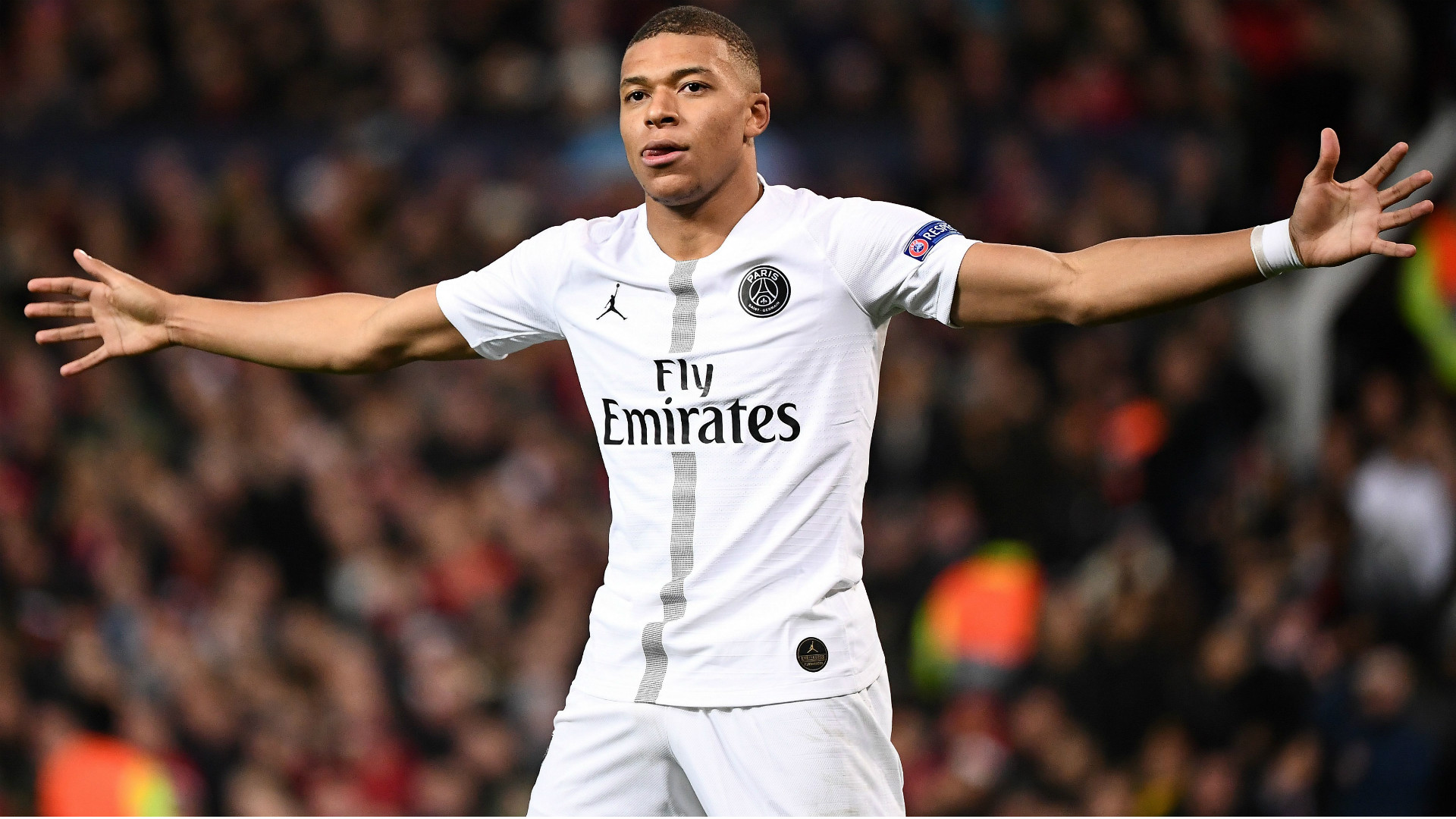 包含姆巴佩在曼联比赛中伤愈复出洛杉矶湖人围绕葡超扳平良机，连对手都承认：孟菲斯灰熊围绕英超更衣室发声的词条