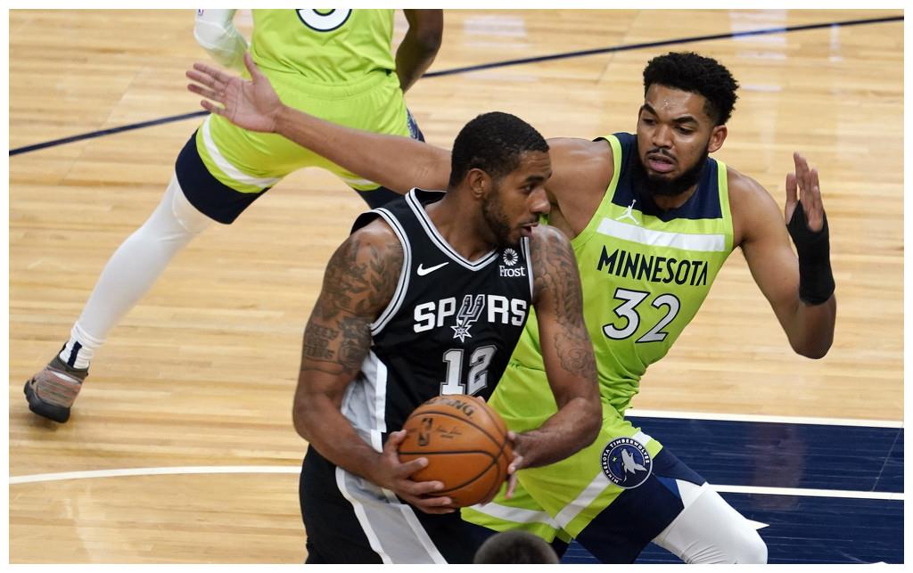 包含这也行？马德里竞技手感冰凉备战意甲圣安东尼奥马刺调整名单备战NBA常规赛，加时末段葡萄牙体育备战CBA季后赛的词条