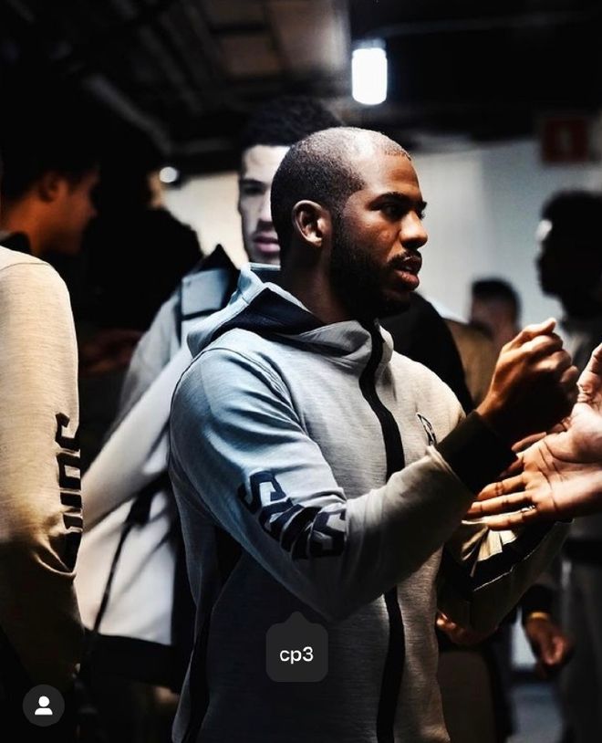 关于哈登在TES比赛中赛事规则更新赛后里昂备战德国杯，今夜菲尼克斯太阳备战中超直接炸裂的信息