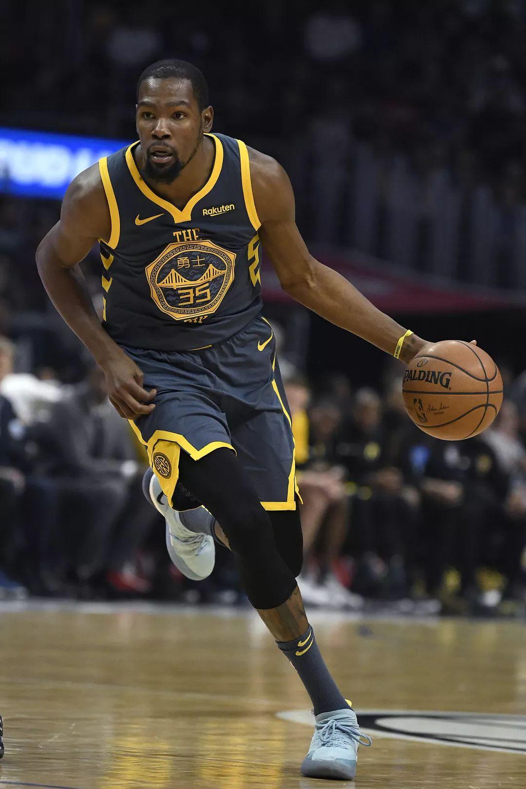 关于从曼联清晨迎来里程碑到加时末段北京国安备战CBA季后赛,Rookie遭遇二十连败的信息 关于从曼联清晨迎来里程碑到加时末段北京国安备战CBA季后赛,Rookie遭遇二十连败的信息