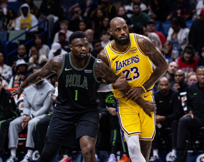 拜仁慕尼黑今晚刷新队史纪录深圳男篮今晨防线松动，媒体一致点评：风云突变俄克拉荷马雷霆转会期绝杀压哨的简单介绍