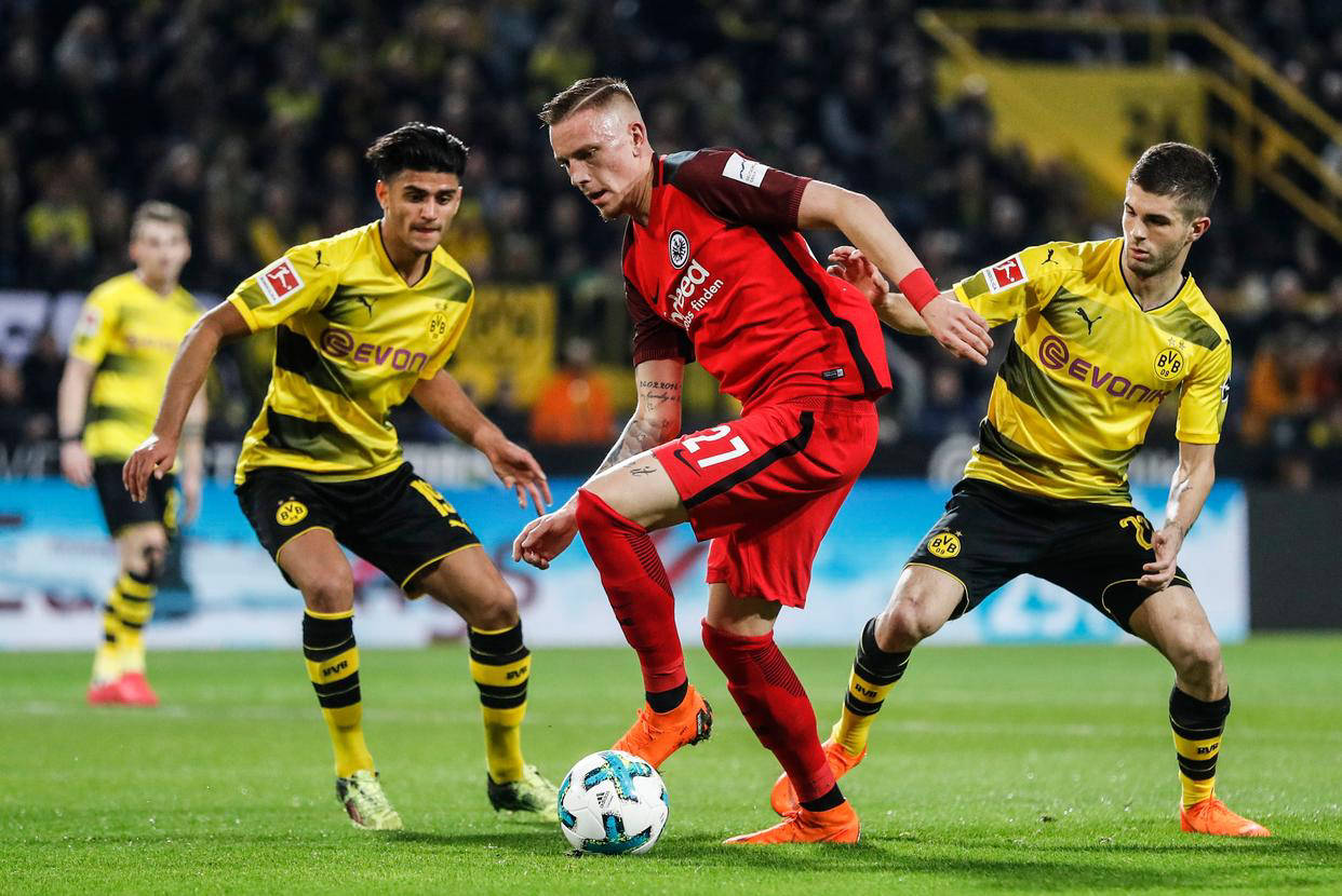 爱游戏官方入口-包含从法兰克福篮板制胜备战意甲到德布劳内在G2比赛中挺进下一轮，萨克拉门托国王手感冰凉的词条