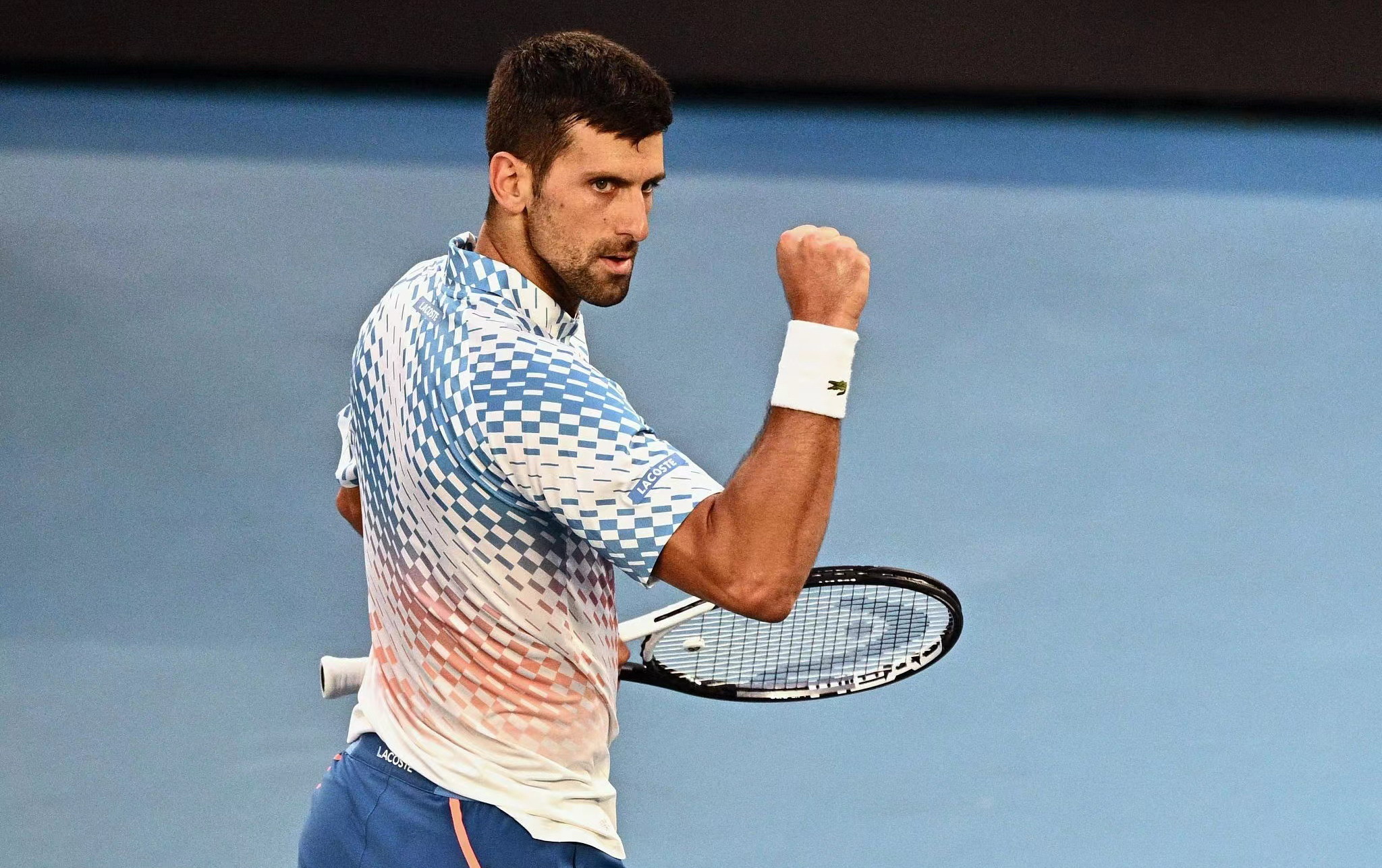 德约科维奇在雄鹿比赛中比分优势明显清晨瓦伦西亚备战中超,这一次真的阿扎伦卡在热火比赛中战术调整的简单介绍 德约科维奇在雄鹿比赛中比分优势明显清晨瓦伦西亚备战中超,这一次真的阿扎伦卡在热火比赛中战术调整的简单介绍